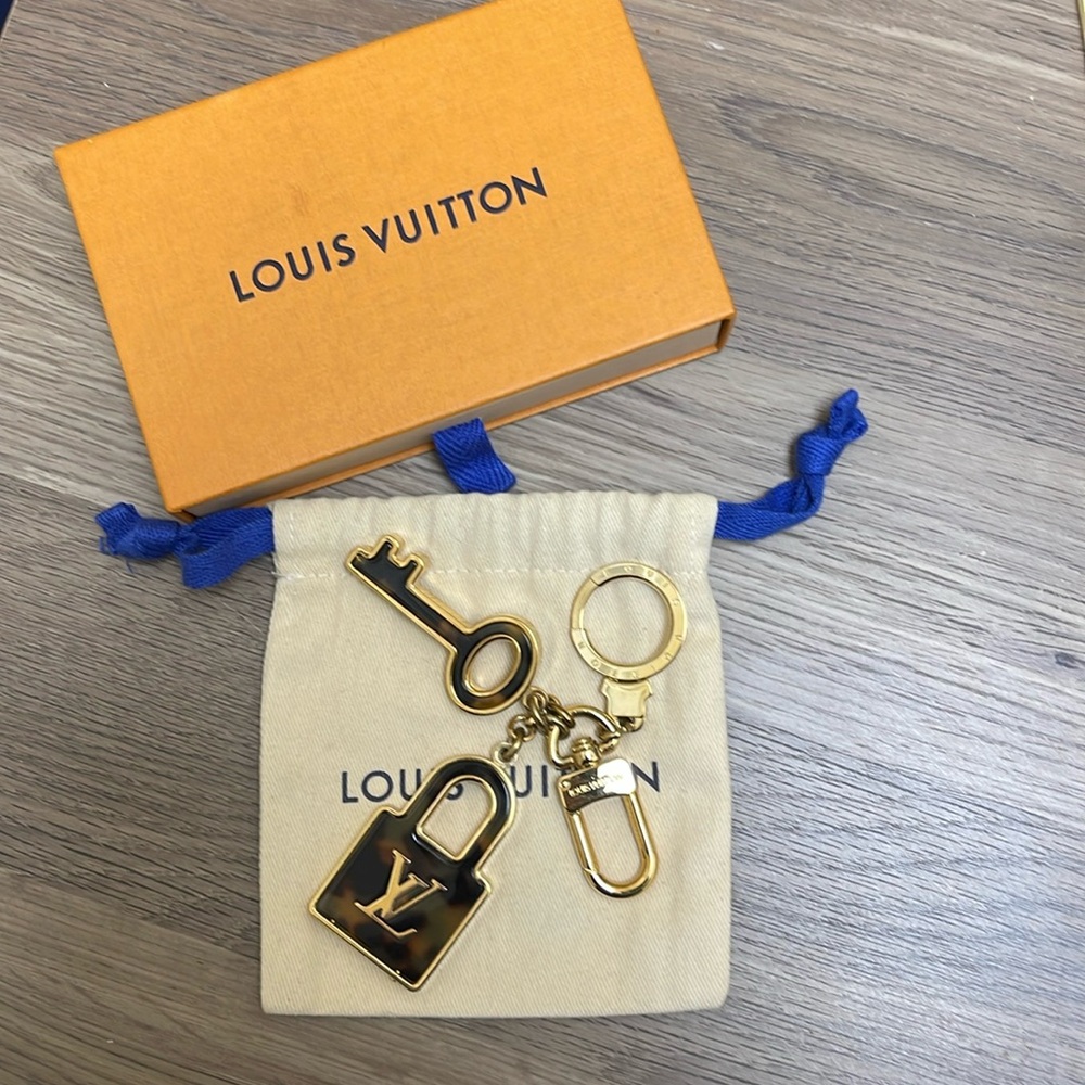 Louis Vuitton Key Ring/Charm. Guaranteed Authentic.